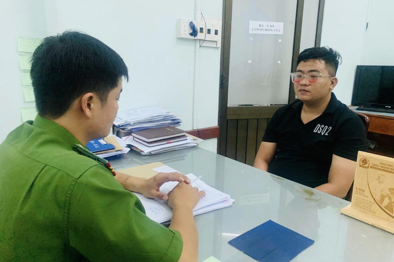 Bắt nhóm đối tượng nổ sung truy sát người tại Bình Dương