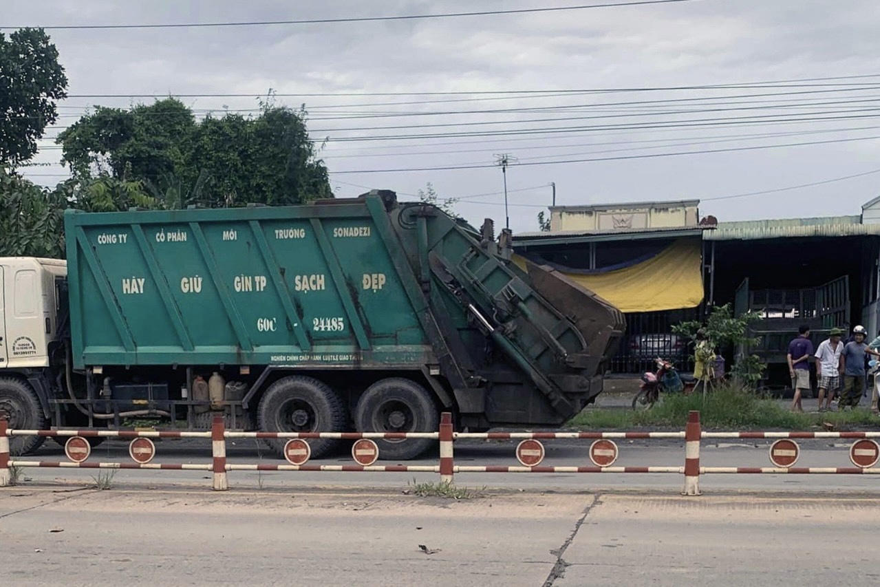 Khởi tố, bắt tạm giam tài xế xe chở rác 'vượt ẩu' khiến một học sinh tiểu học tử vong