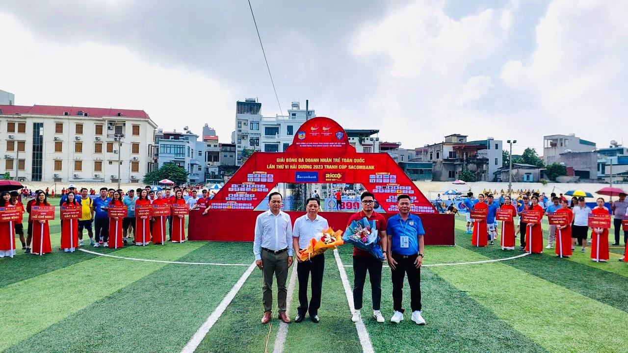 Đồng Nai vô địch tại Giải bóng đá doanh nhân trẻ toàn quốc lần thứ VI tranh Cup Sacombank