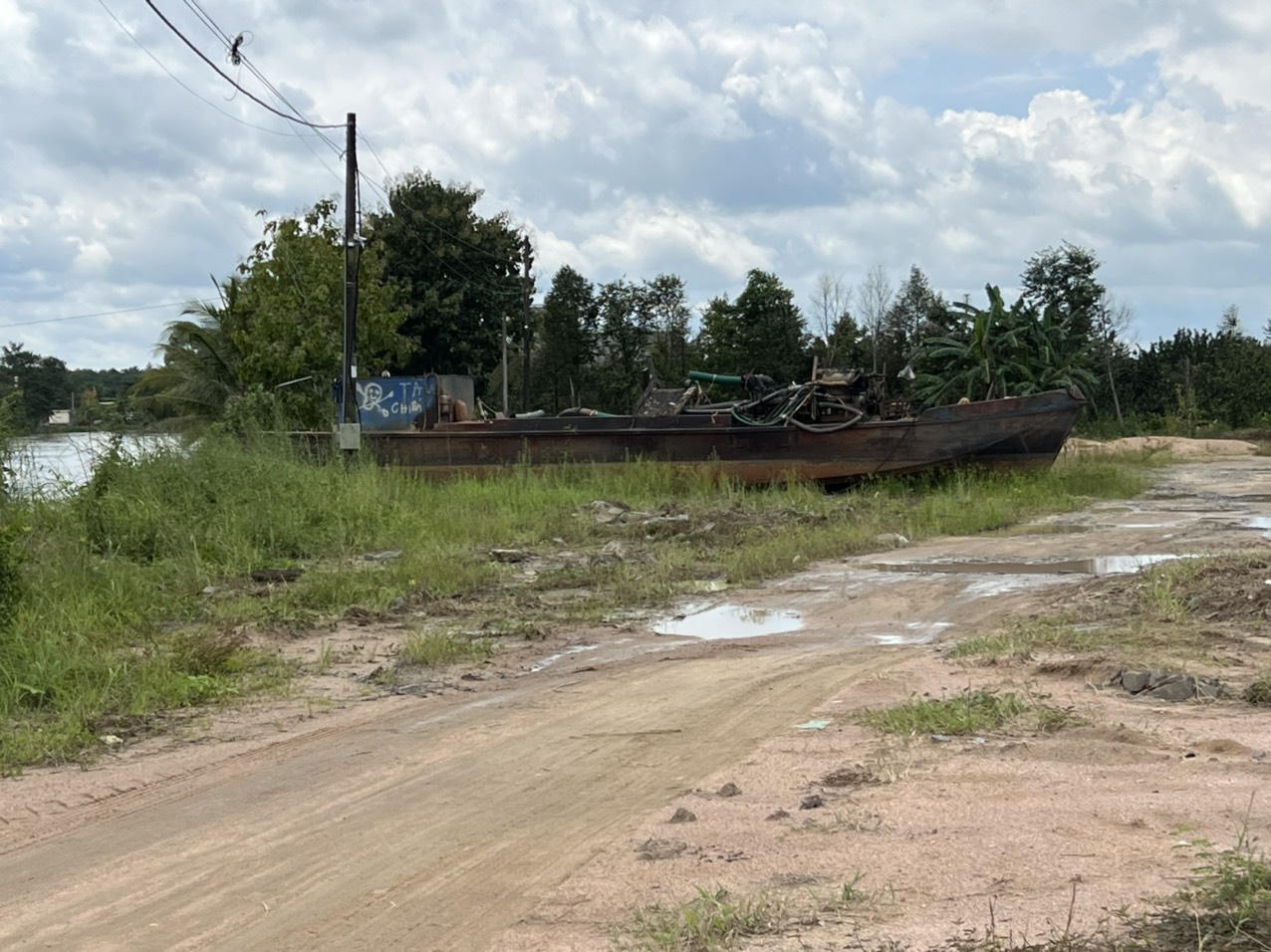 Thấp thỏm sống bên miệng 'hà bá' sông La Ngà