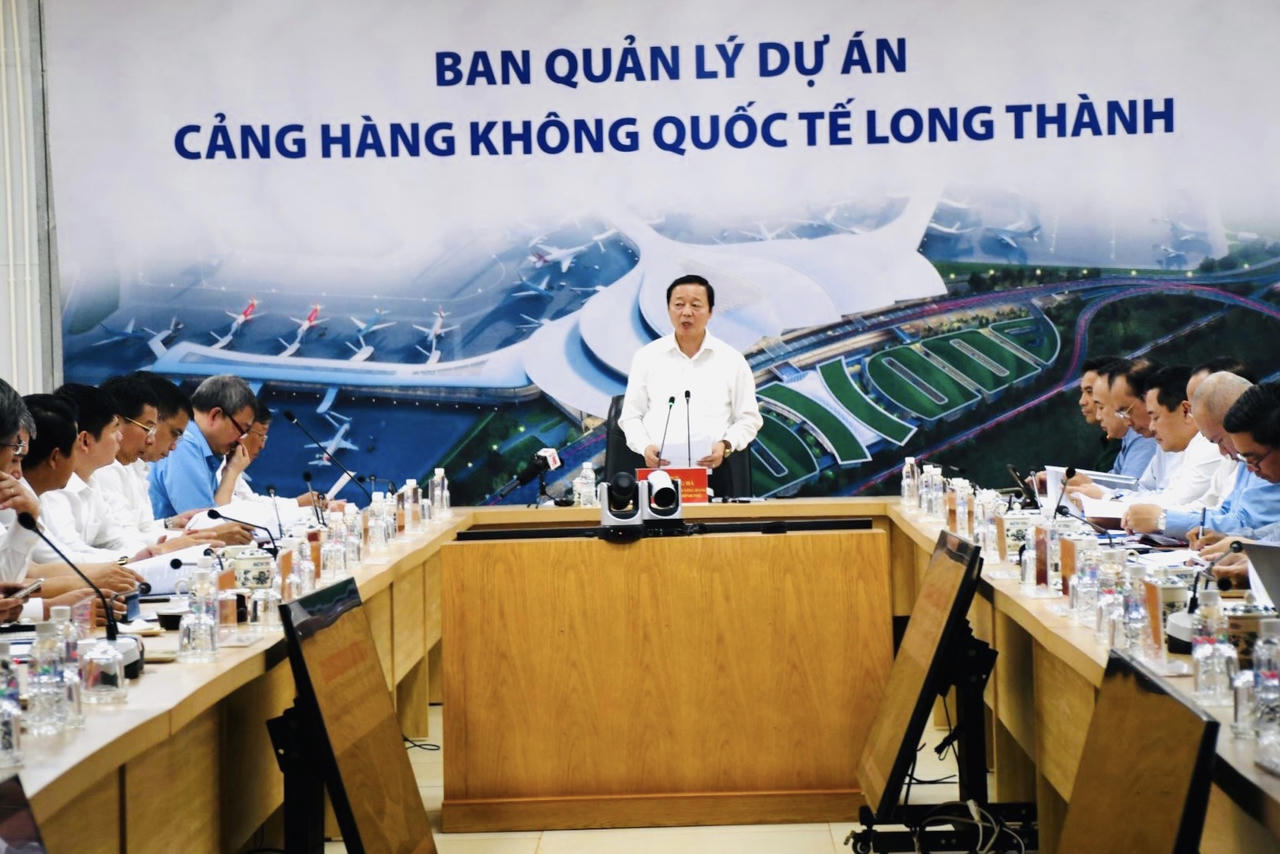 Phó Thủ tướng Trần Hồng Hà kiểm tra tiến độ dự án Sân bay Long Thành