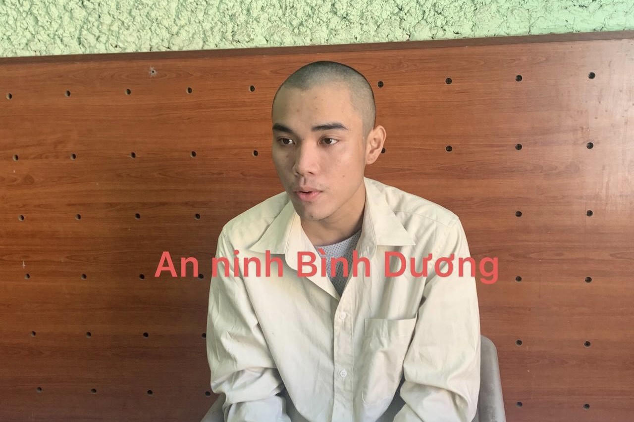 Nam sinh viên cướp xe ôm trong vườn cao su