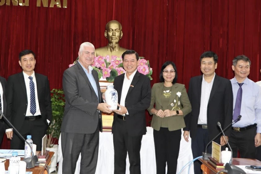 Tập đoàn Coherent muốn đầu tư 3 dự án lớn vào Đồng Nai