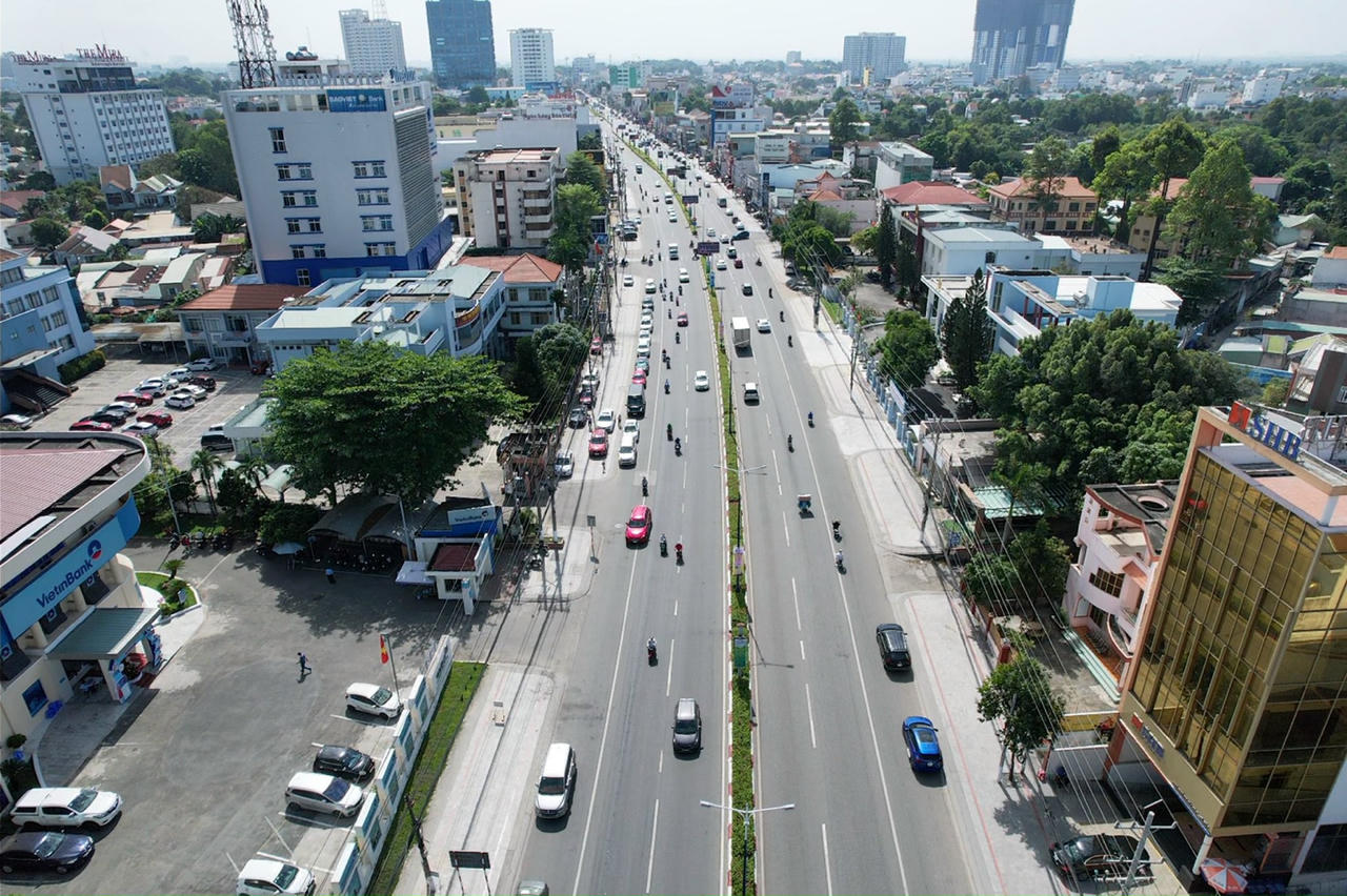 Đề nghị khắc phục bất cập liên quan 4 tuyến cao tốc qua Đông Nam Bộ