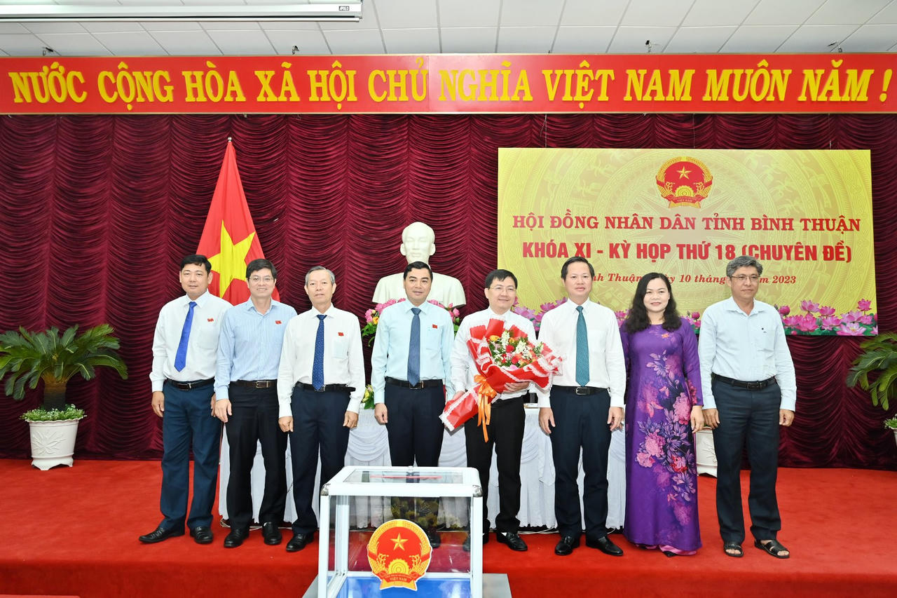 Bình Thuận khai mạc kỳ họp thứ 18 - HĐND tỉnh khóa XI