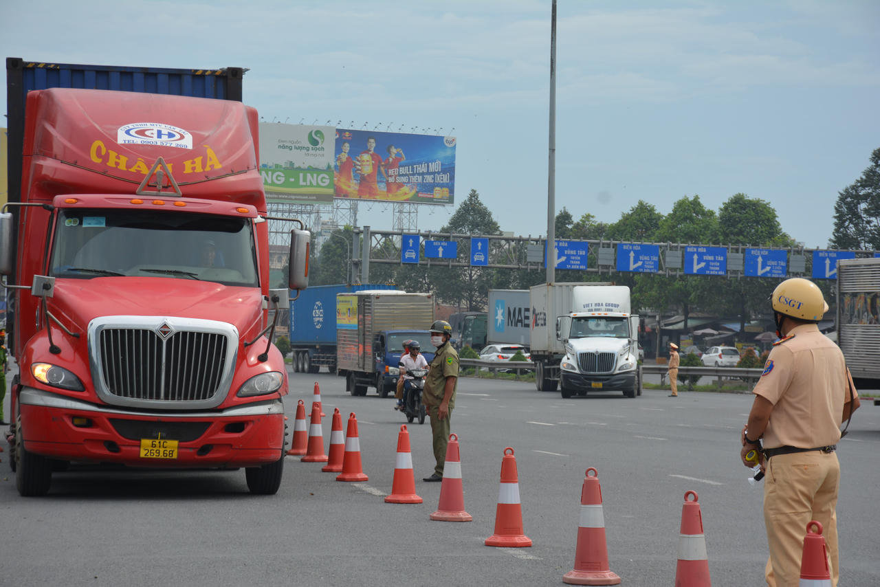 Đồng Nai: Ra quân kiểm soát an toàn giao thông trên QL20 và QL1A