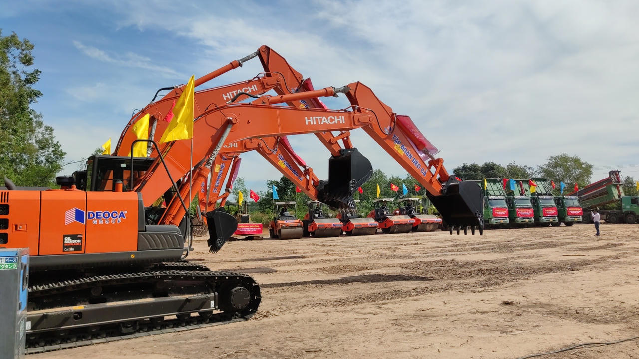 Triển khai thi công đường Hồ Chí Minh đoạn Chơn Thành - Đức Hòa