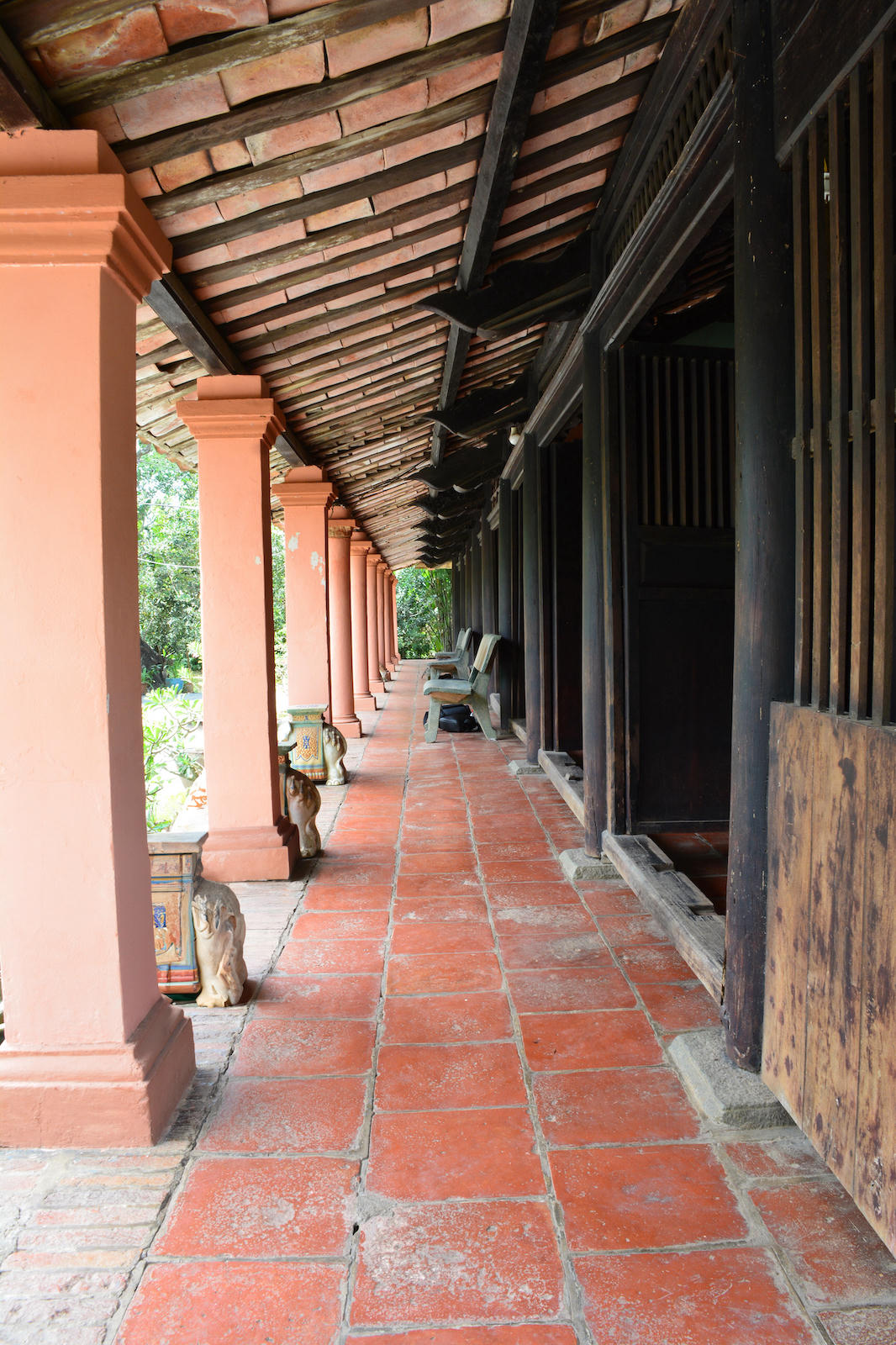 Nhà cổ hơn 100 tuổi giữa lòng cù lao