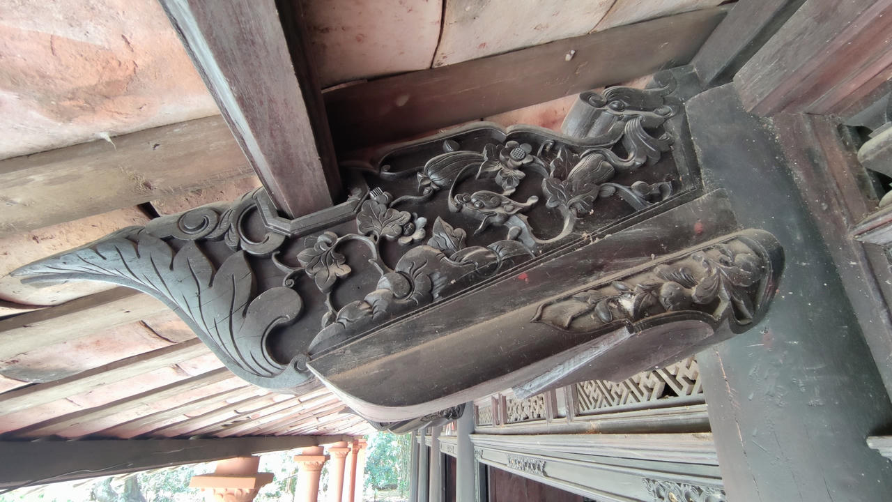 Nhà cổ hơn 100 tuổi giữa lòng cù lao