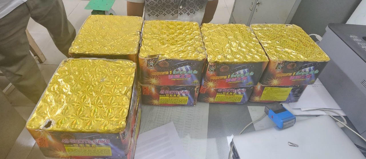 Liên tiếp bắt 3 vụ tàng trữ, mua bán pháo trái phép ở Bà Rịa - Vũng Tàu và Bình Dương