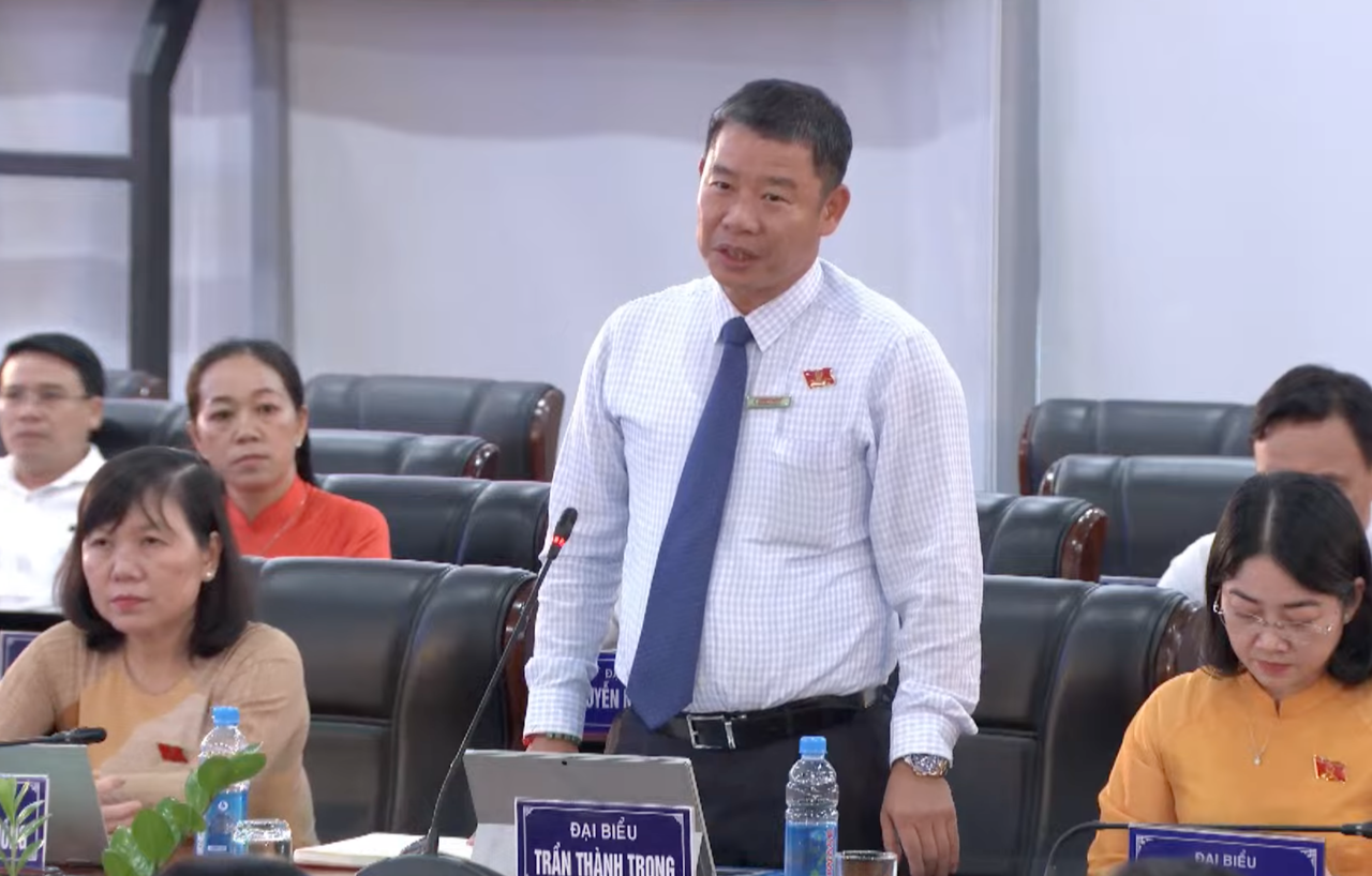 HĐND tỉnh Bình Dương tập trung thảo luận các giải pháp cải thiện đời sống người dân