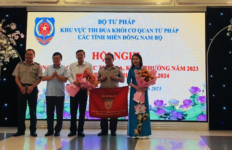 Thứ trưởng Mai Lương Khôi: Các cơ quan tư pháp cần tích cực tham mưu, xử lý kịp thời các VBQPPL có nội dung chồng chéo, bất cập