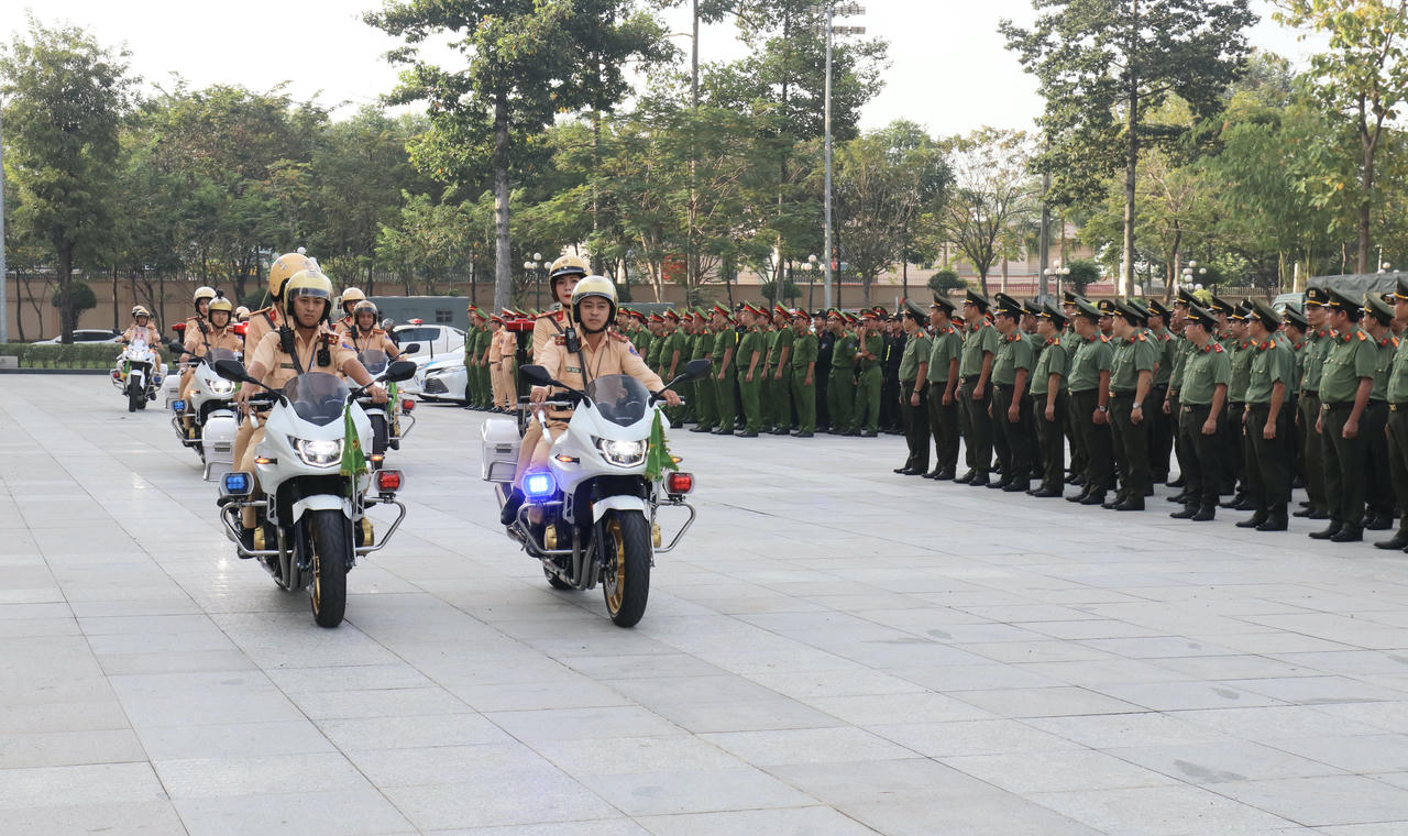 Các địa phương đồng loạt ra quân trấn áp tội phạm dịp Tết Nguyên đán