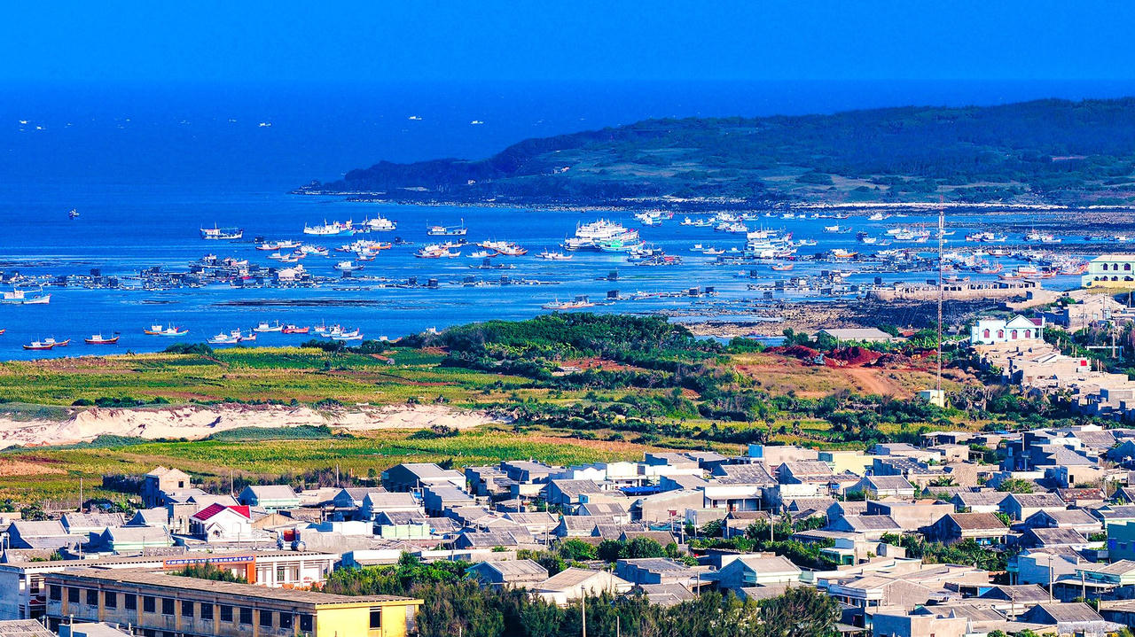 Những con số “biết nói” trước lễ bế mạc Năm Du lịch quốc gia 2023 “Bình Thuận - Hội tụ xanh”