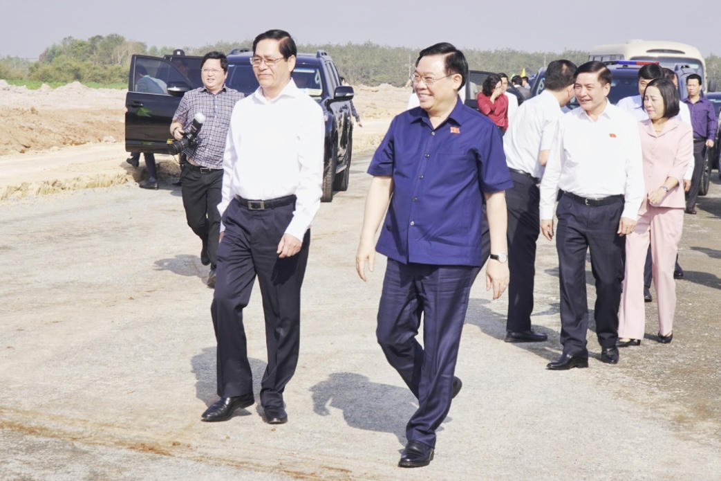Chủ tịch Quốc hội Vương Đình Huệ khảo sát dự án cao tốc Biên Hòa - Vũng Tàu