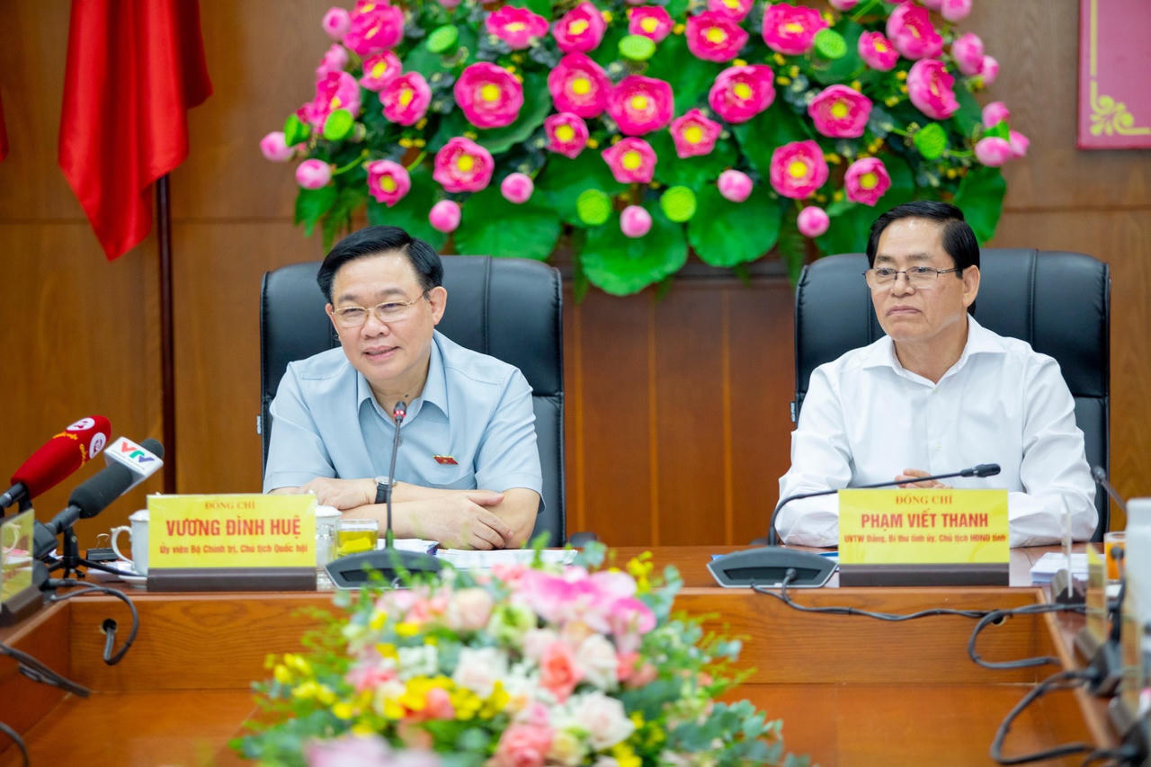 Chủ tịch Quốc hội làm việc với Tỉnh ủy Bà Rịa – Vũng Tàu