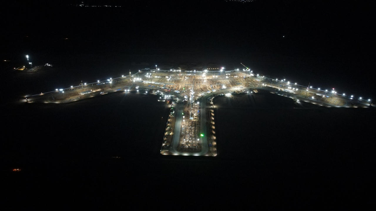 Cảnh ngày - đêm trên công trường 'siêu dự án' Cảng hàng không quốc tế Long Thành