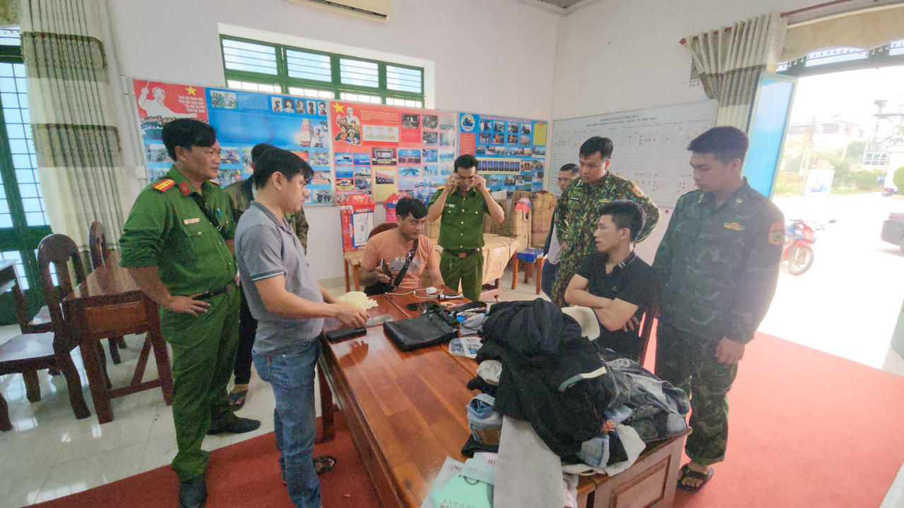 Bộ đội Biên phòng tỉnh Tây Ninh bắt hai đối tượng vận chuyển trái phép chất ma túy