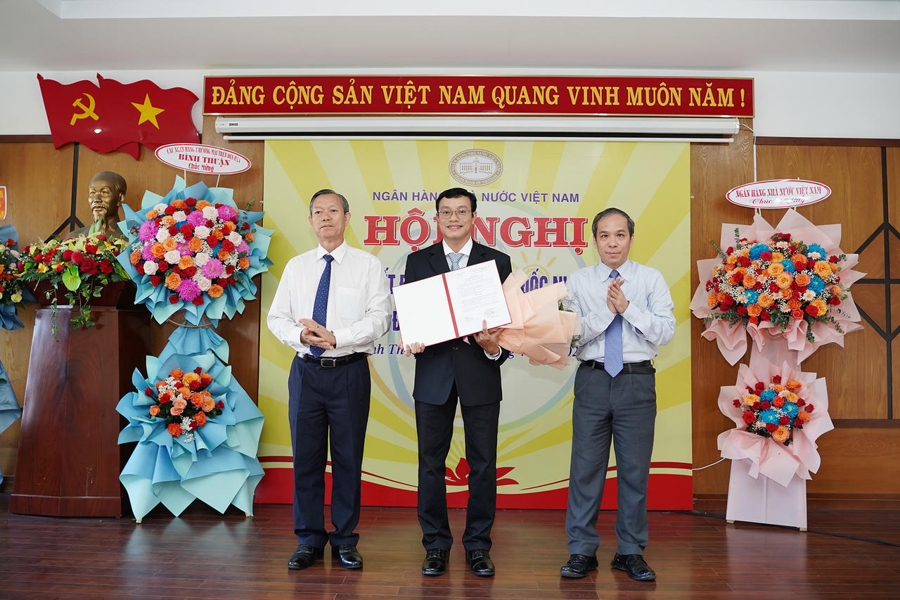 Bổ nhiệm Giám đốc Ngân hàng Nhà nước Việt Nam chi nhánh Bình Thuận