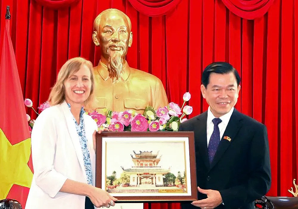 Tổng Lãnh sự quán Hoa Kỳ tại TP HCM làm việc về hợp tác đầu tư tại Đồng Nai