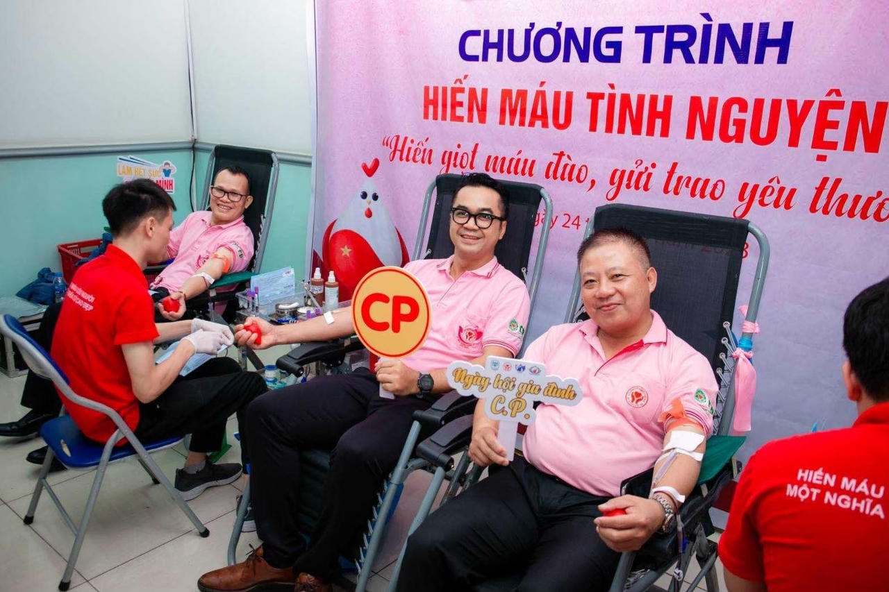 12 năm đồng hành cùng 'Hành trình Đỏ' thực hiện sứ mệnh 'Kết nối dòng máu Việt'