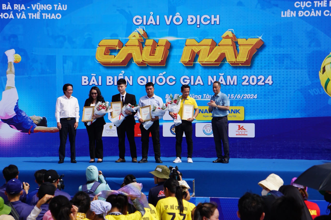 Sóc Trăng và Hà Nội lên ngôi tại hai nội dung thi đấu của Giải vô địch cầu mây bãi biển quốc gia năm 2024