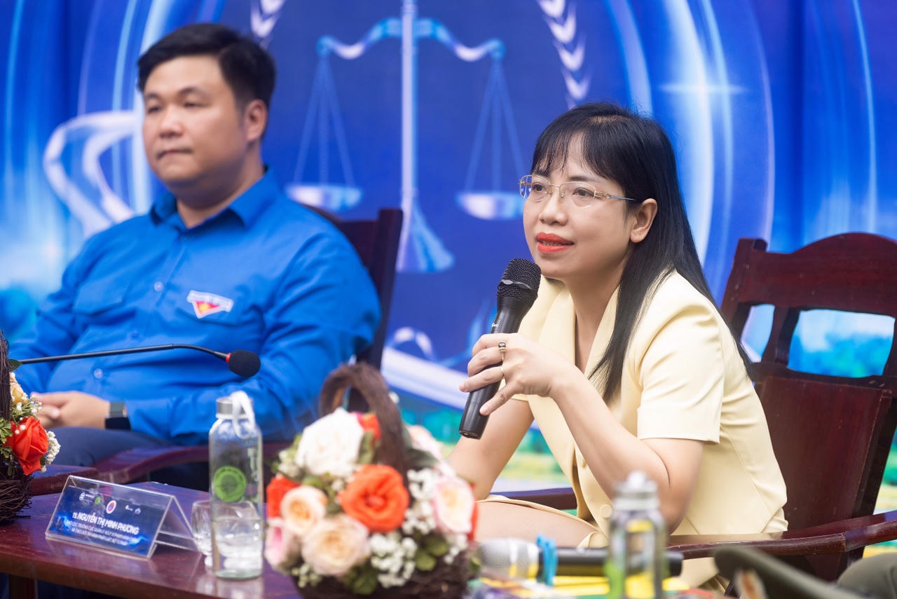 Lan tỏa tinh thần thượng tôn Hiến pháp và pháp luật thông qua những người nổi tiếng