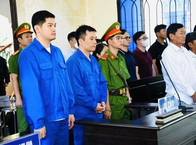 Tuyên án với Phó Giám đốc và lái xe công ty Thành Bưởi