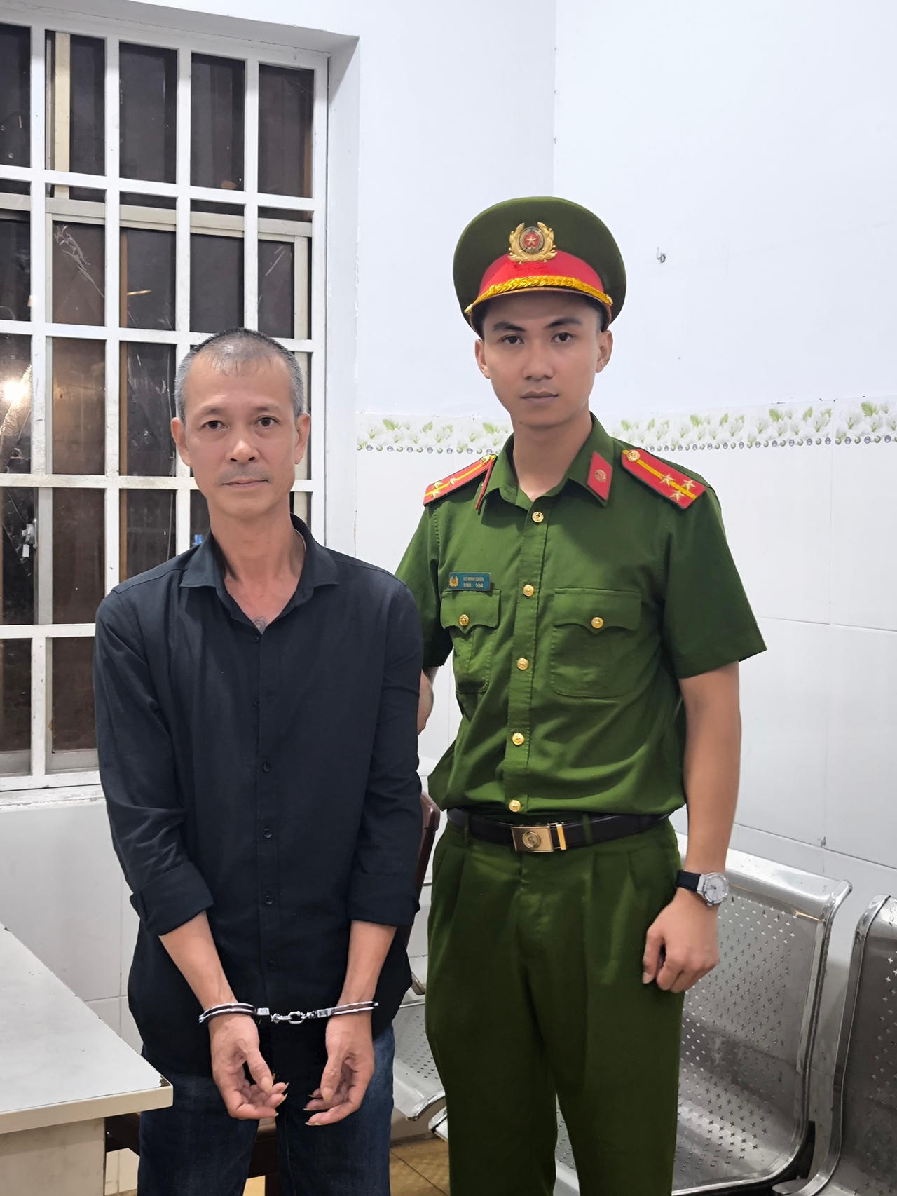 Không trả lại số tiền bỗng dưng "bay" đến tài khoản, người đàn ông vướng vòng lao lý