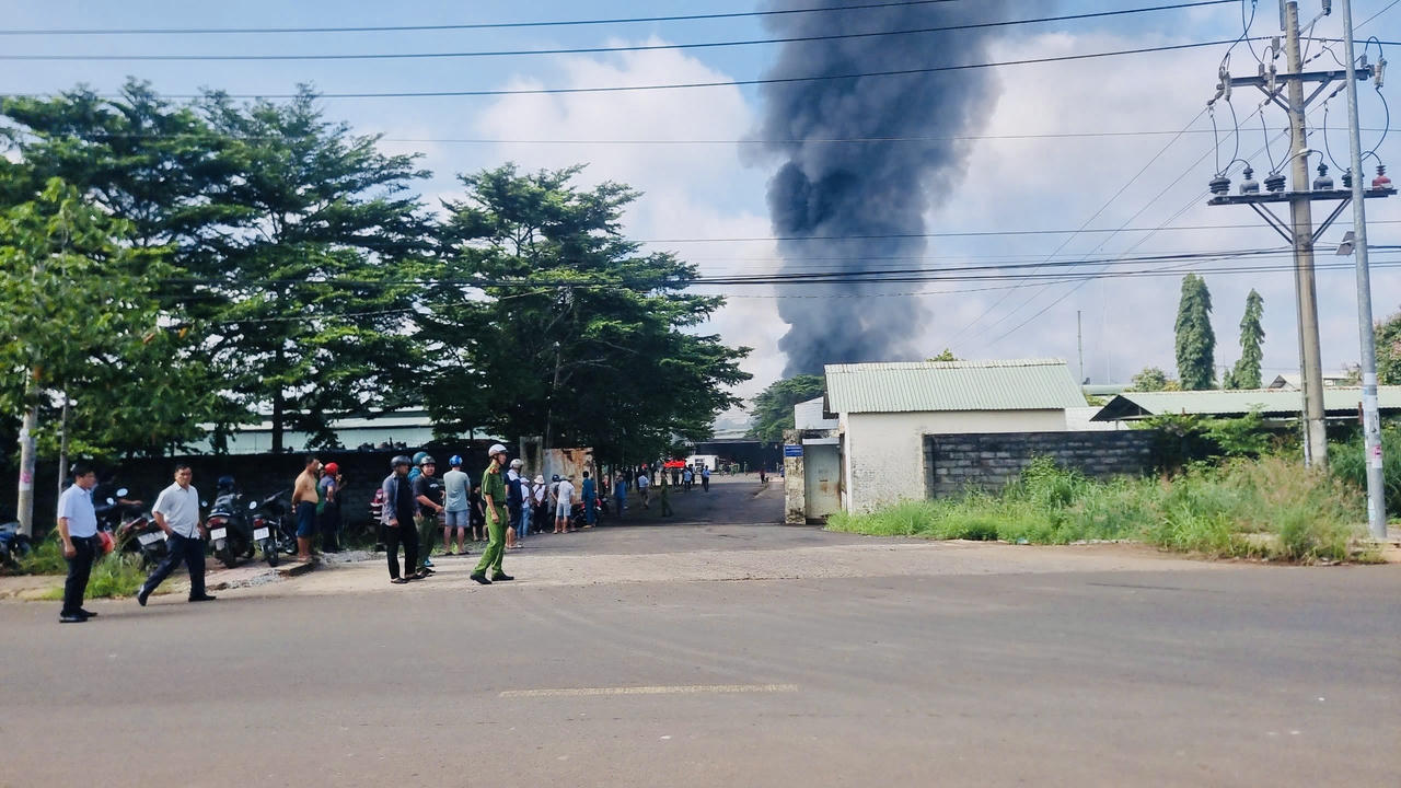 Nổ lò hơi ở Bình Phước, 2 người tử vong