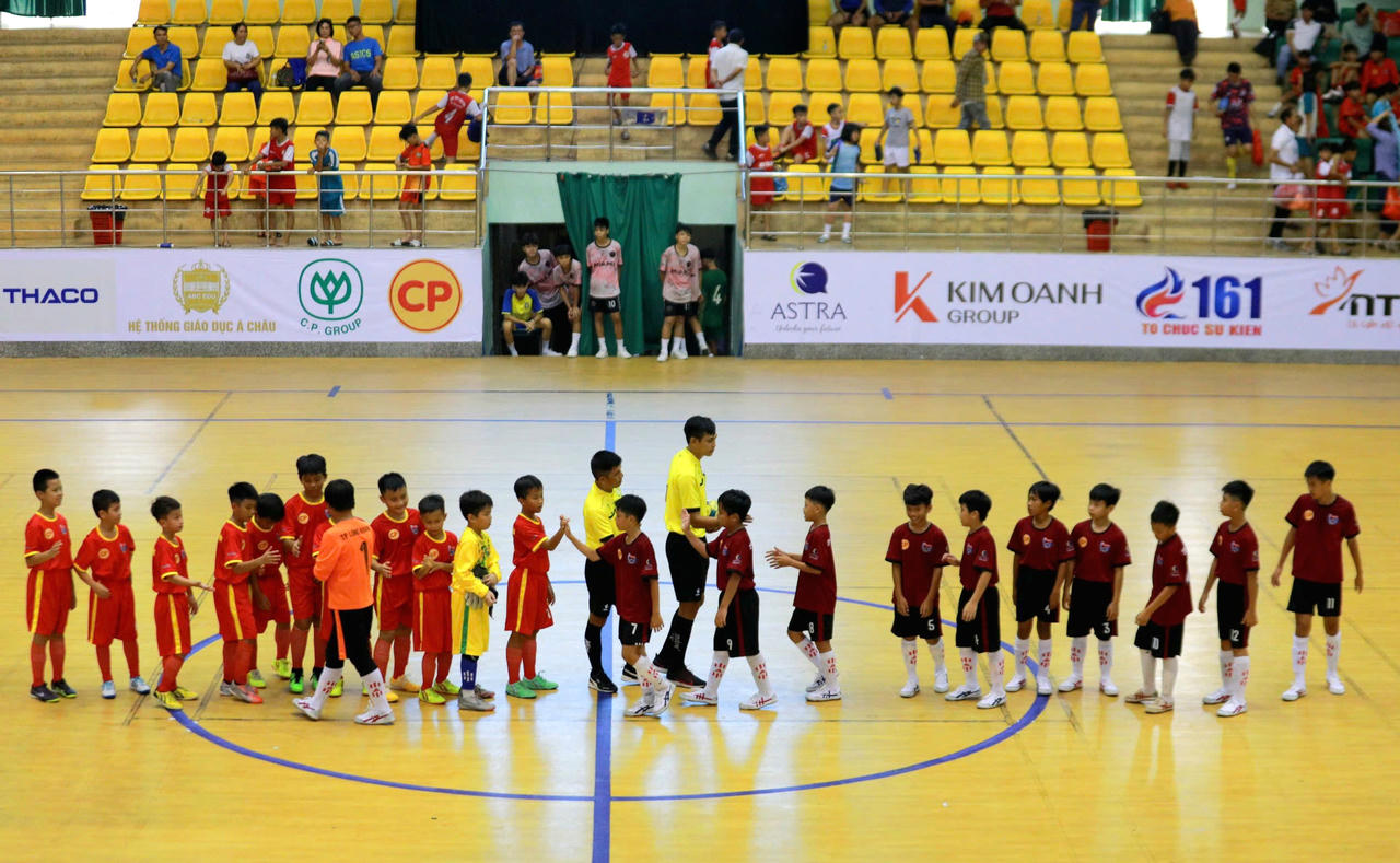 C.P. Việt Nam đồng hành cùng những tài năng bóng đá học đường tỉnh Đồng Nai