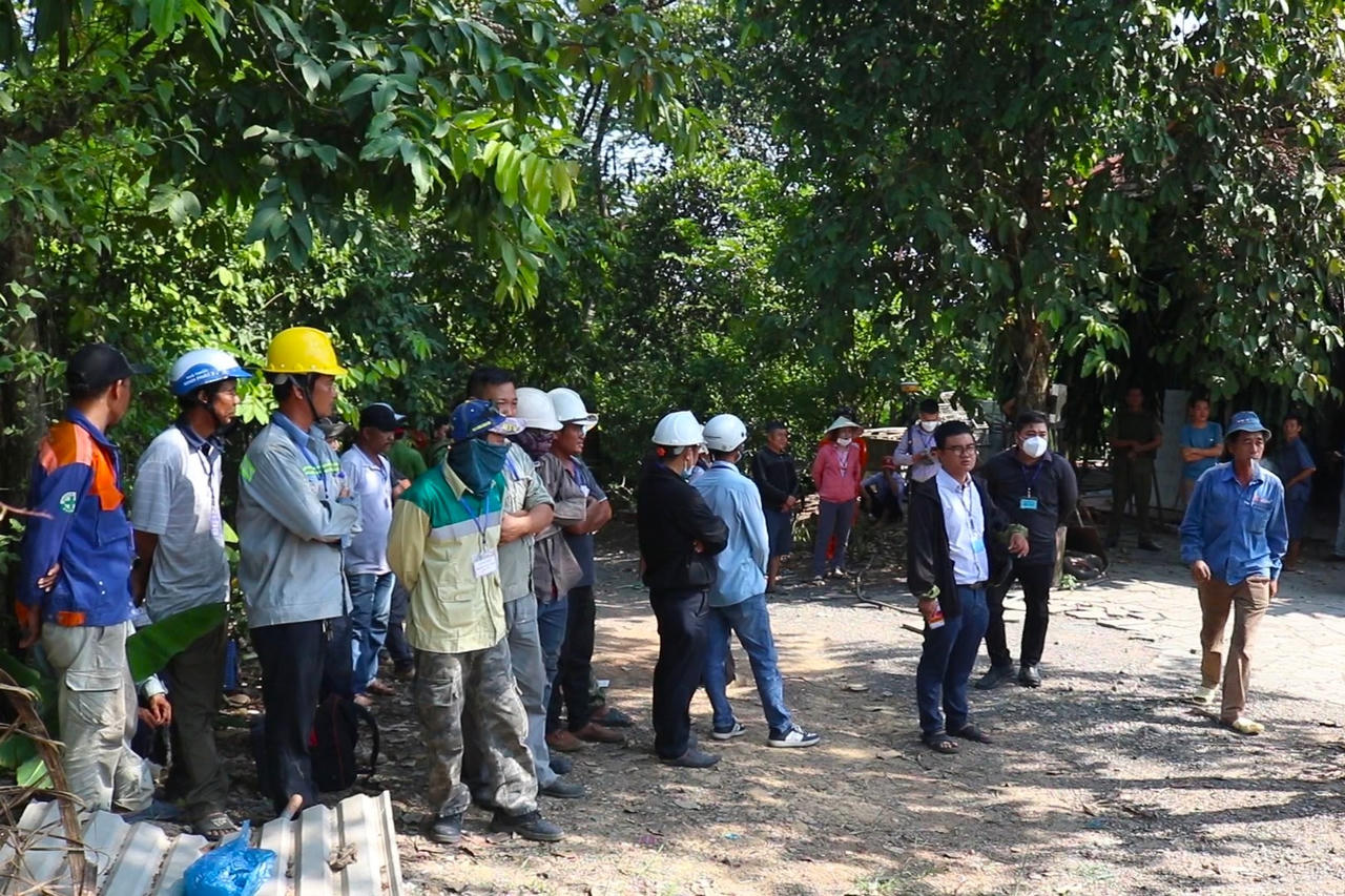 Đồng Nai: Gần 100 người tiến hành cưỡng chế giao đất cho người thắng kiện