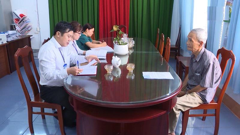 Lãnh đạo Đồng Nai dành 1h đồng hồ mỗi buổi sáng để trò chuyện với dân