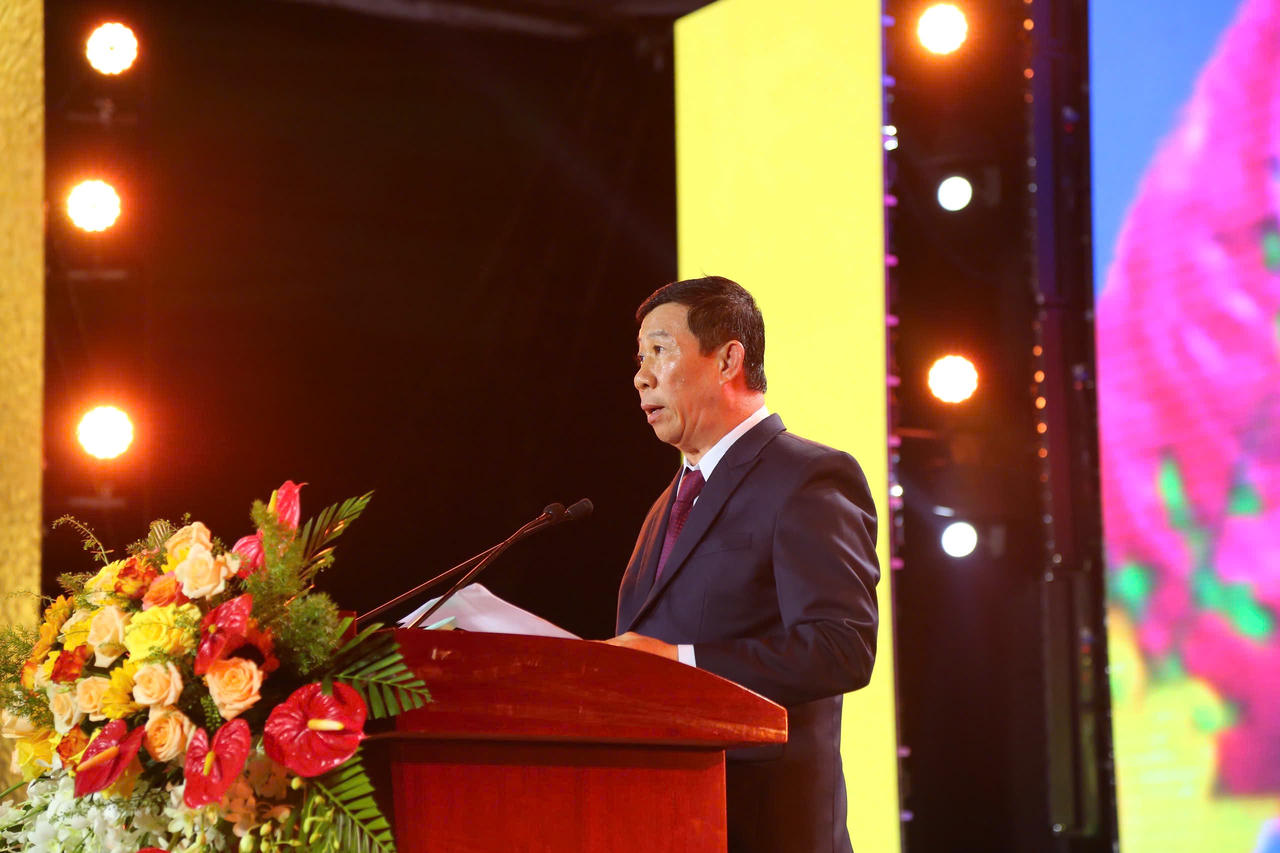 Huyện anh hùng quyết tâm xây thành phố Cảng