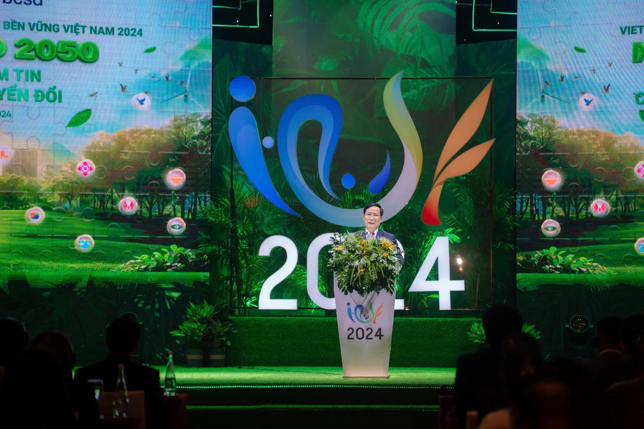 C.P. Việt Nam tham gia tọa đàm tại Diễn đàn doanh nghiệp phát triển bền vững Việt Nam 2024