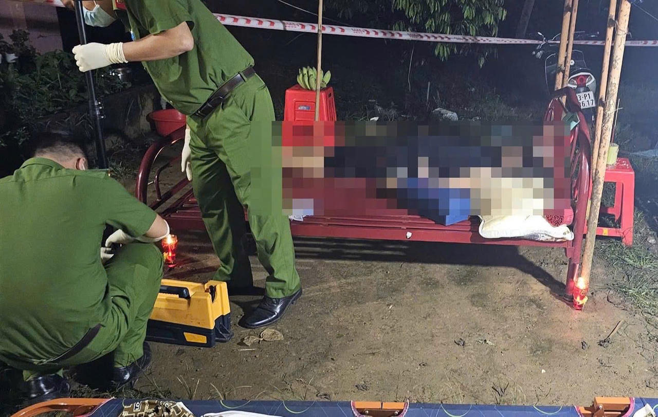 Điều tra vụ 2 phụ nữ trẻ tử vong dưới ao nước