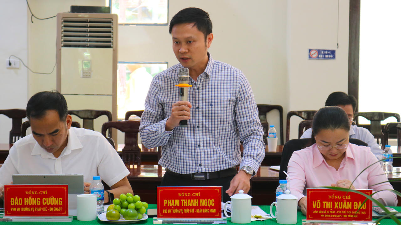 Đoàn kiểm tra của Hội đồng phối hợp phổ biến giáo dục pháp luật trung ương làm việc với huyện Thống Nhất (Đồng Nai)