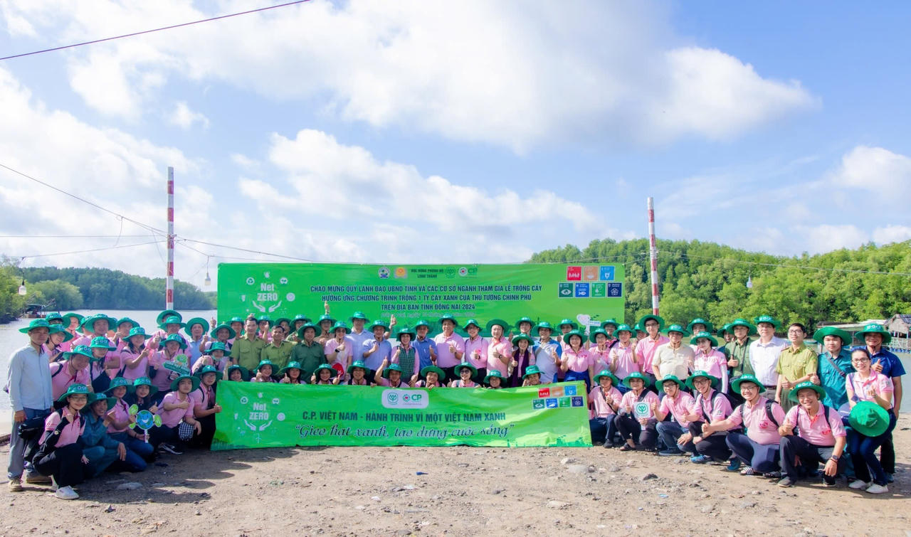 C.P. Việt Nam tiếp tục trồng rừng bền vững tại Đồng Nai