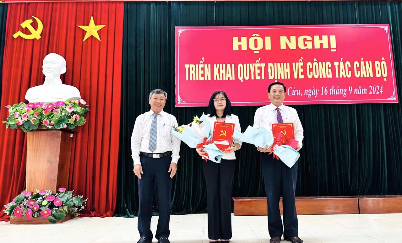 Bí thư Huyện ủy Vĩnh Cửu được Ban Thường vụ Tỉnh ủy Đồng Nai chấp thuận cho thôi việc