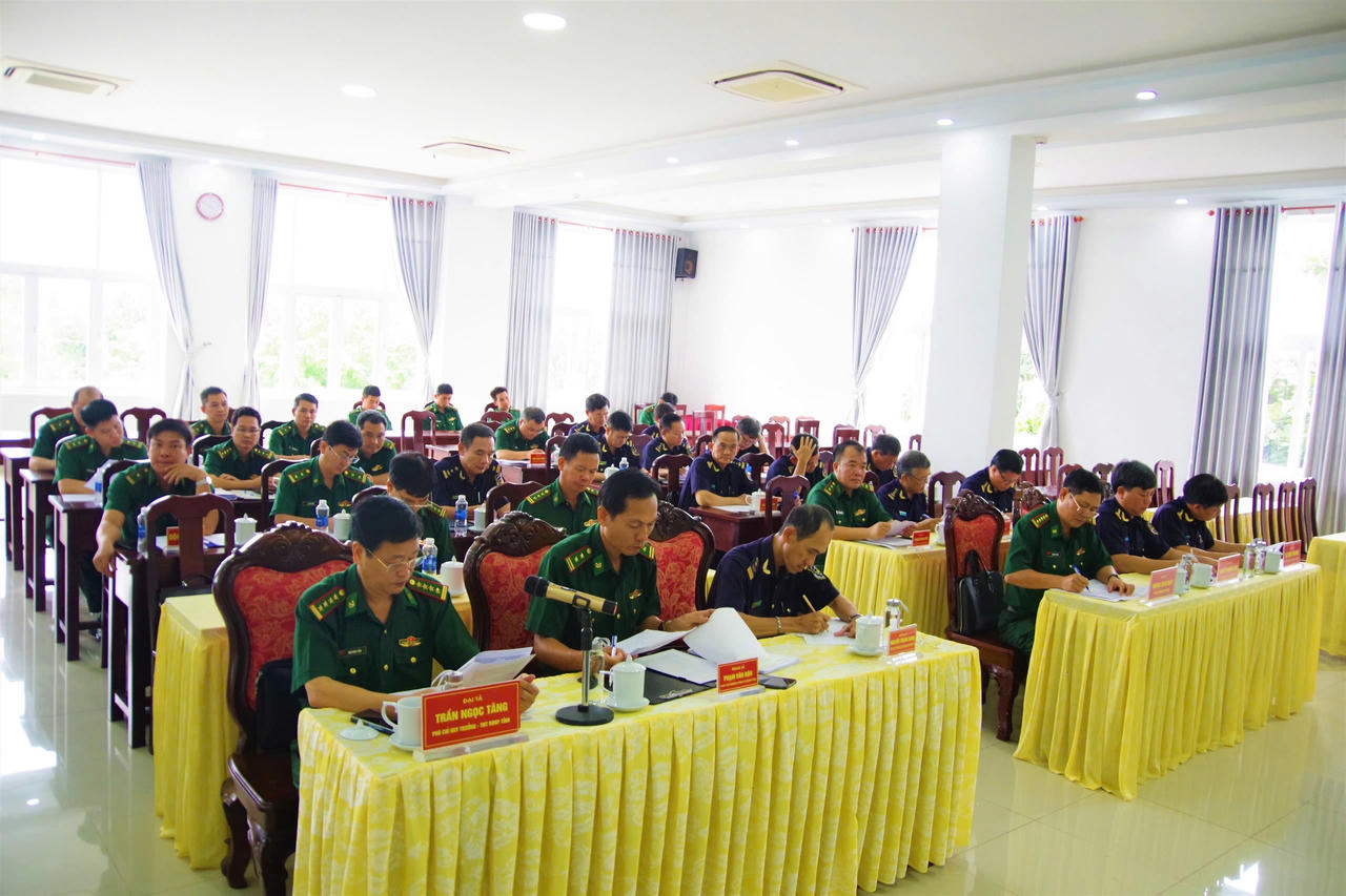 Tiếp tục thực hiện hiệu quả công tác phối hợp giữa BĐBP và Hải quan