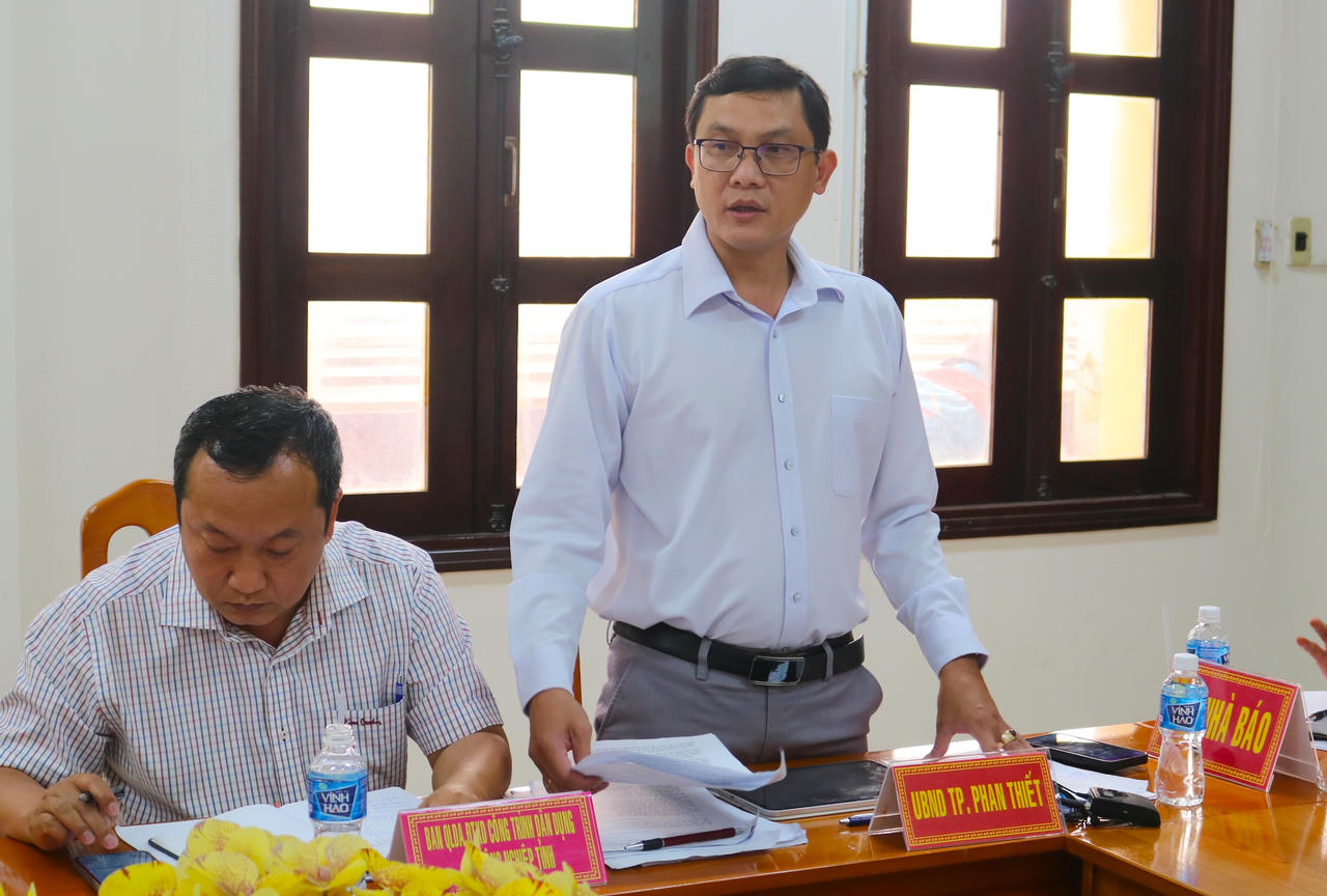 Bình Thuận: Công trình trái phép tại Dốc Hoàng Hôn lấn chiếm hơn 5.000 m2 đất công