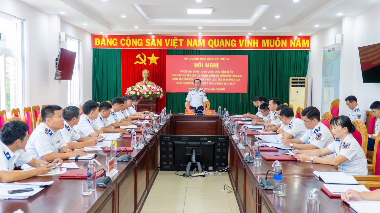 Bộ Tư lệnh Vùng Cảnh sát biển 3 đẩy mạnh công tác phổ biến, giáo dục pháp luật