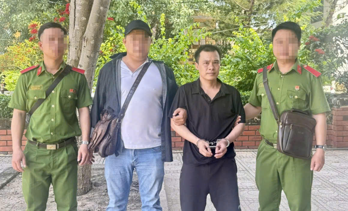 Bắt giữ 3 đối tượng nguy hiểm trốn nã sang Campuchia