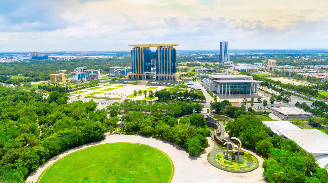 Bình Dương tập trung xây dựng chuỗi khu công nghiệp xanh đổi mới sáng tạo