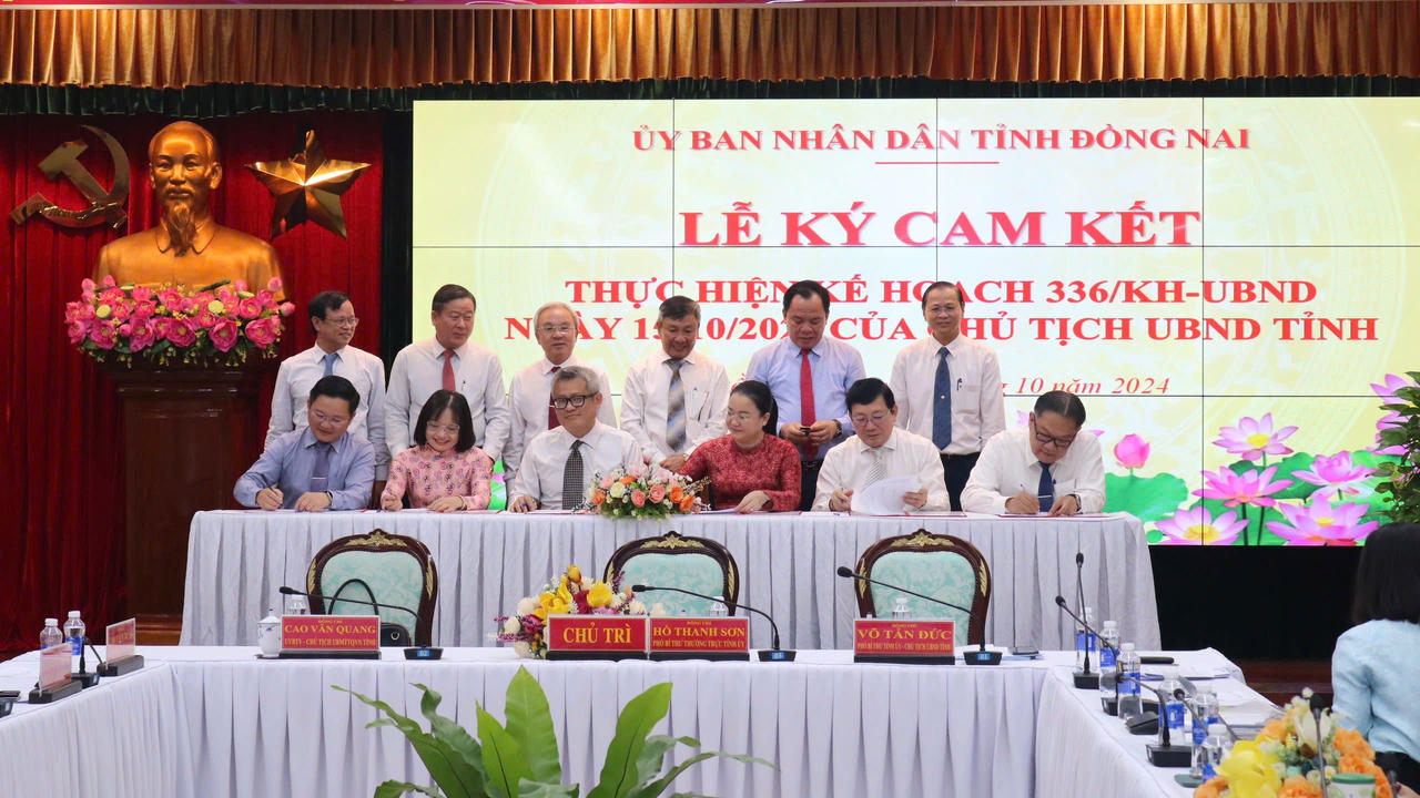 Cam kết nâng cao trách nhiệm của chính quyền trong phục vụ người dân và doanh nghiệp ở Đồng Nai