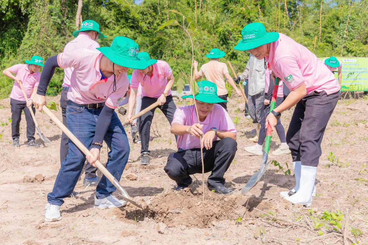 C.P. Việt Nam bàn giao dự án trồng và chăm sóc rừng tại Tà Thiết, tỉnh Bình Phước