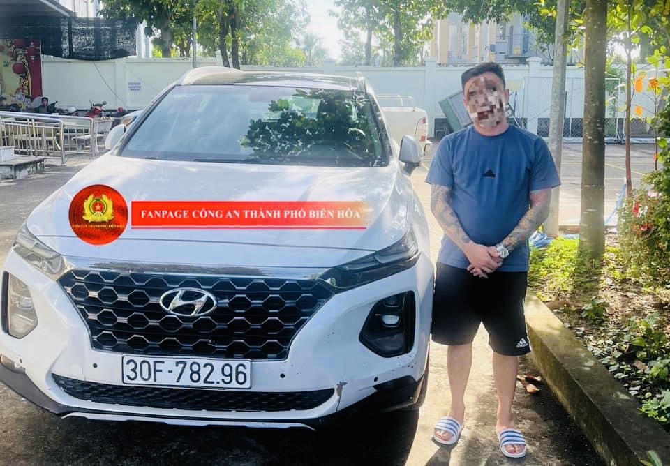 Điều tra vụ người đàn ông lao xe vào đám đông tại chợ Tân Biên