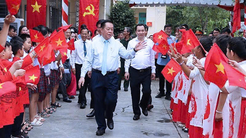 Trưởng Ban Tuyên giáo Trung ương Nguyễn Trọng Nghĩa dự Ngày hội Đại đoàn kết toàn dân tộc tại Đồng Nai