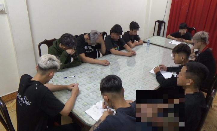 Tạm giữ hình sự 8 đối tượng đua xe trái phép tại TP Biên Hòa