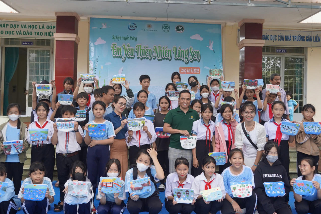 C.P. Việt Nam bàn giao dự án phục hồi 17 hecta rừng tràm tại Long An